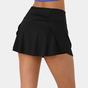 HALARA skort with back waistband pocket